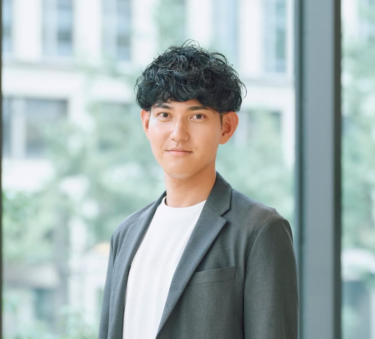 早坂翼